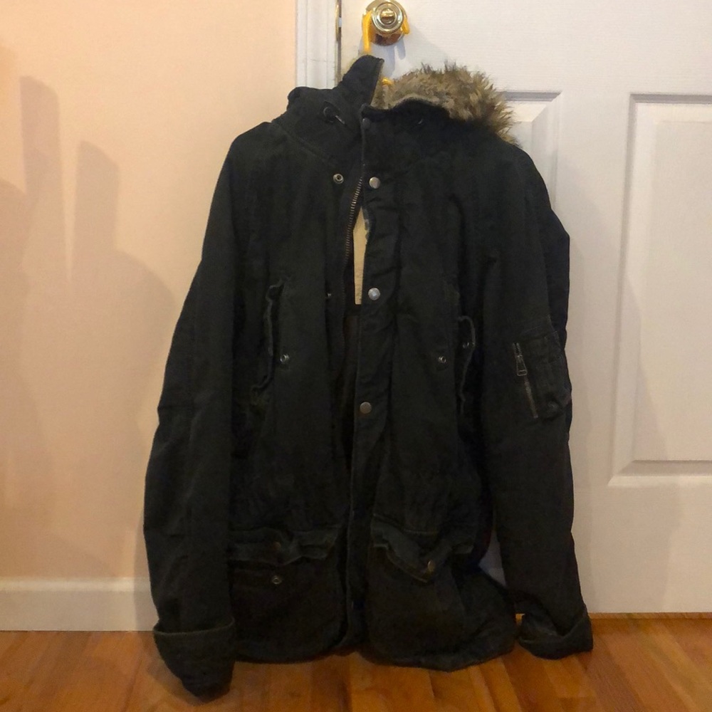 Hollister Men’s Parka